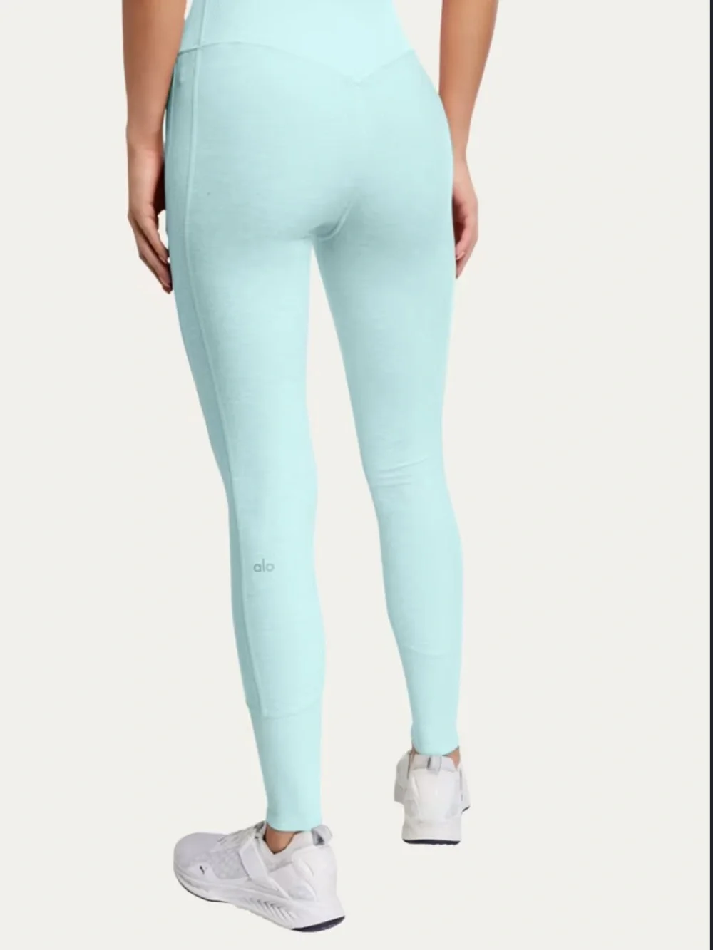 ALO Yoga soft comfortable